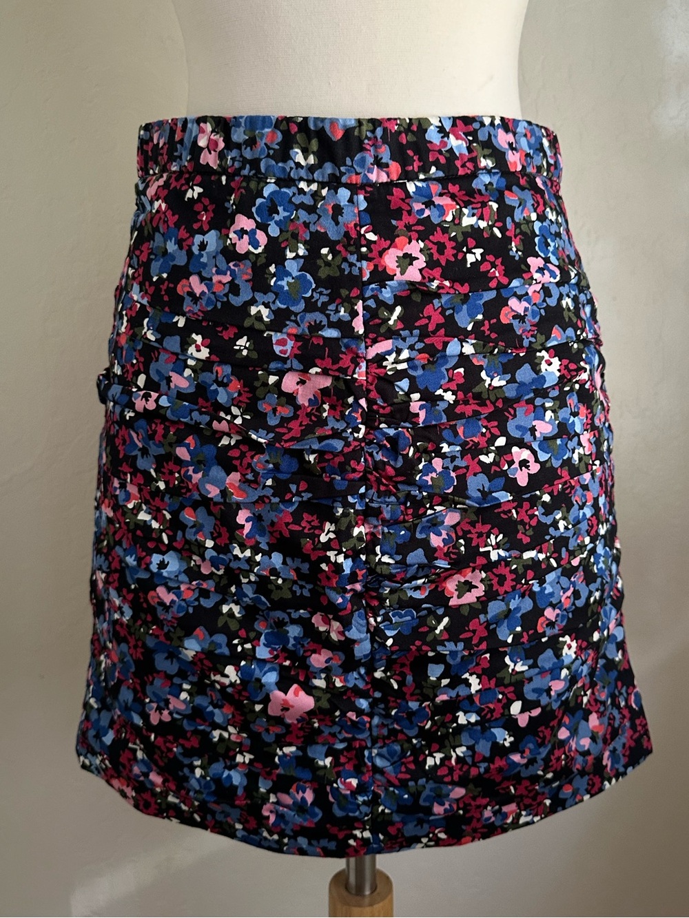 stradivarius Black Floral Ruched Mini Skirt